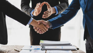 Conflict management and negotiation skills training – BOTi Essential Course